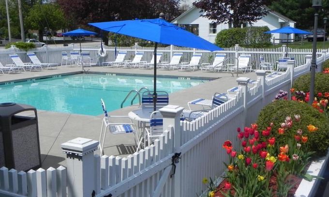 Wells Apartment | Elmwood Resort Hotel