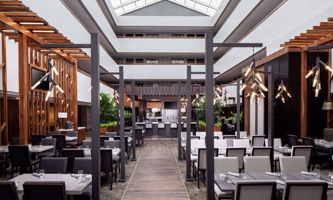 Marlborough Hotel | Embassy Suites by Hilton Boston Marlborough