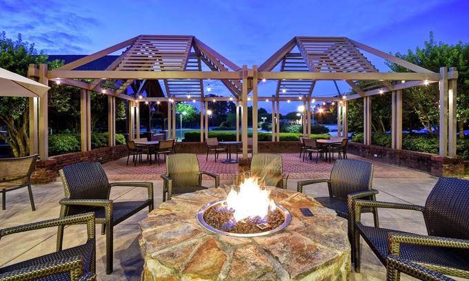 Greenville - Spartanburg Resort | Embassy Suites Greenville Golf Resort & Conference Center