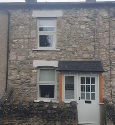 Ingleton House | Emelia Cottage Ingleton