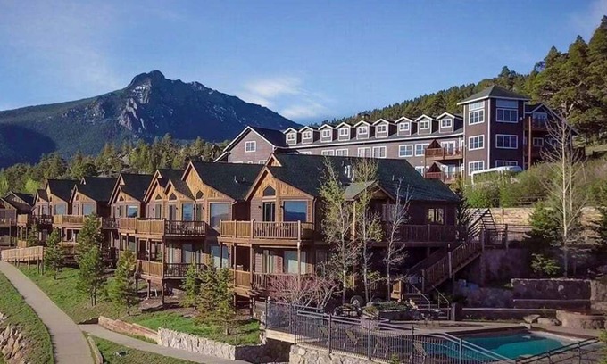 Estes Park Condo | Emerald Mountain at Marys Lake w/A/C!