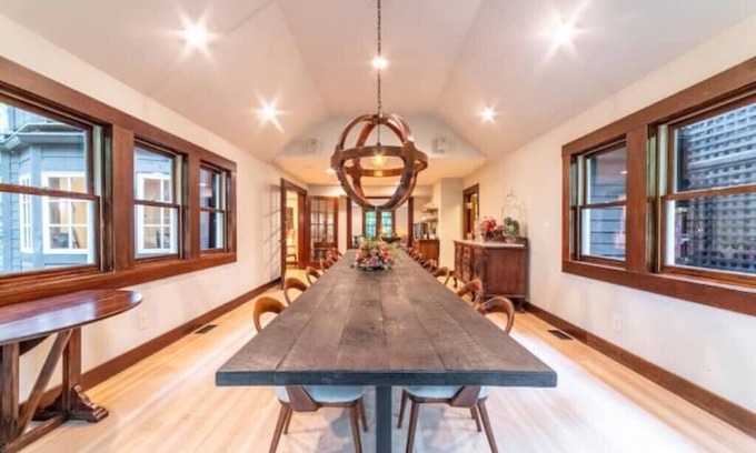 Union Mills House | Emerson House Estate near Indiana Dunesnn