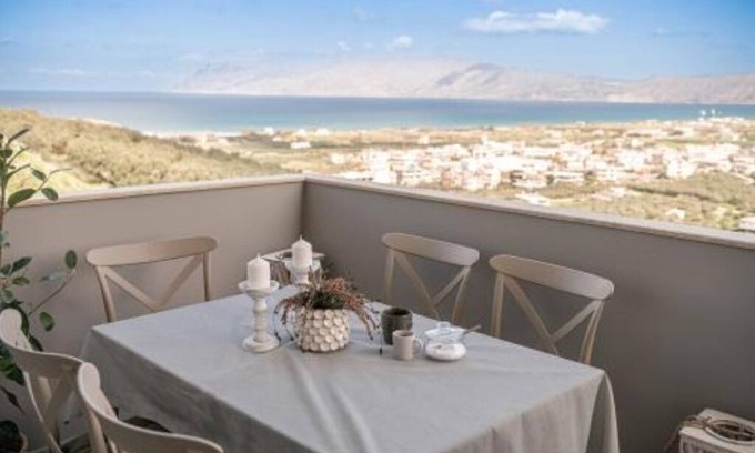 Kissamos Apartment | Emmanuel's Sea View Luxury Apartment