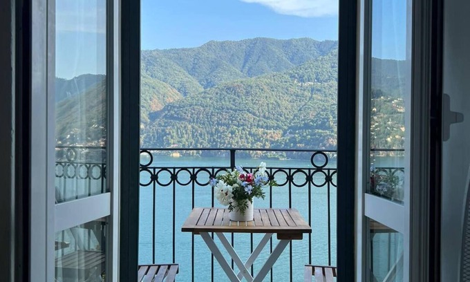 Carate Urio Apartment | Emy House Charming Apt Stunning Views/Balcony