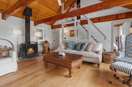 Fawnskin House | Enchanted Hideaway - Newly remodeled with Hot Tub and Lake Views!