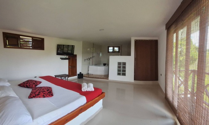 Quimbaya House | Enchanting 7-bedroom house in Quimbaya with stunning views