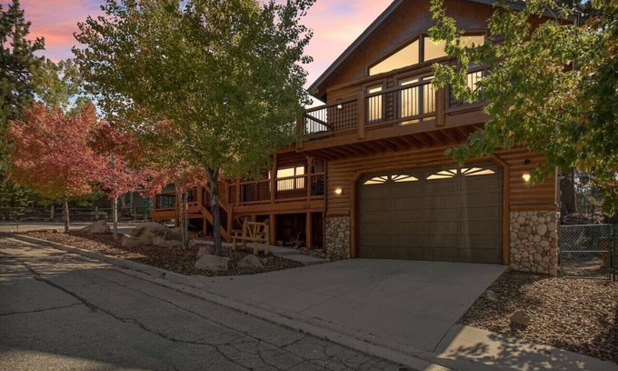 Eagle Mountain Estates Cabin | Enchanting Snow Escape + Hot Tub + Game Room