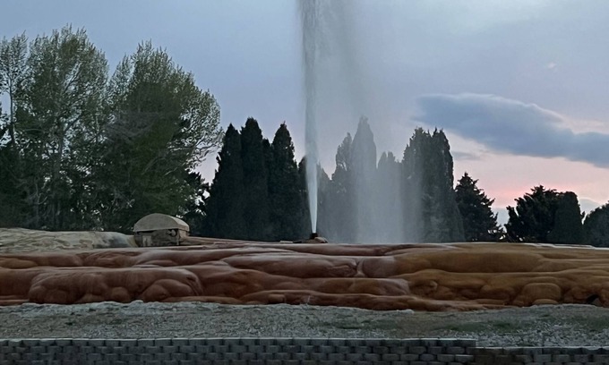 Soda Springs Bed & Breakfast | Enders