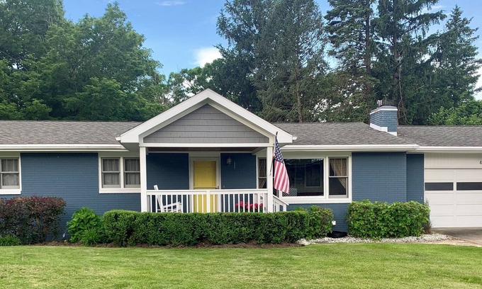 Grand Beach House | Endless Summer Escape, Charming Cottage: 1 blk from beach!