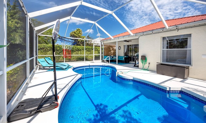 Bradenton House | Endless summer in beautiful house with heated pool