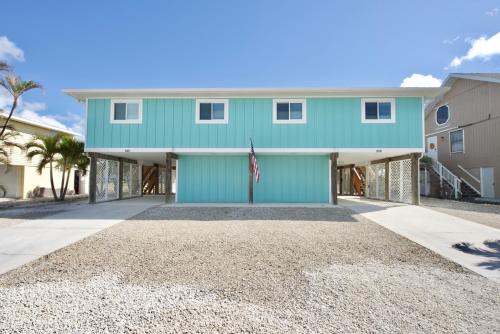Mid Island House | Endless Tides by Sun Palace Vacations