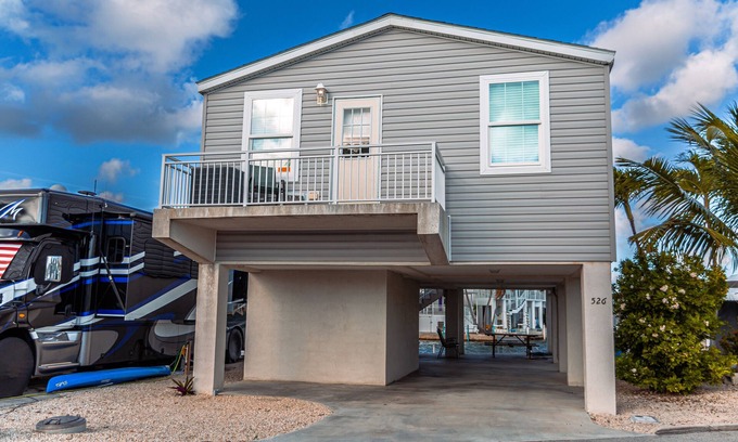 Cutthroat Harbor Estates House | Endless Water Views - Venture Out 526