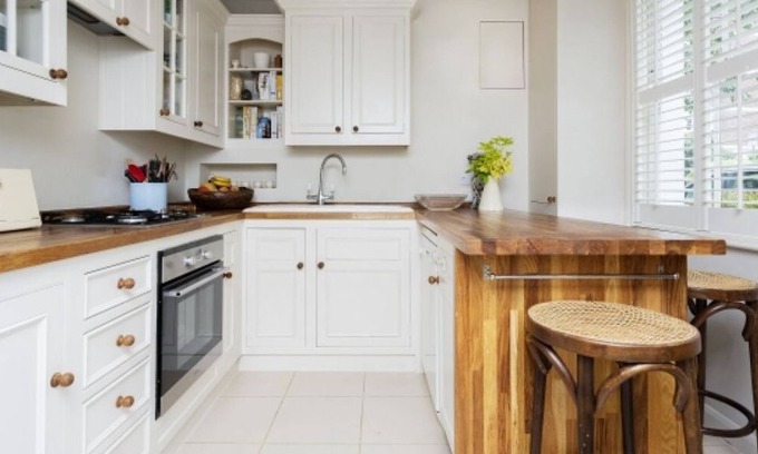 Parsons Green and Walham House | English Dream, by Veeve