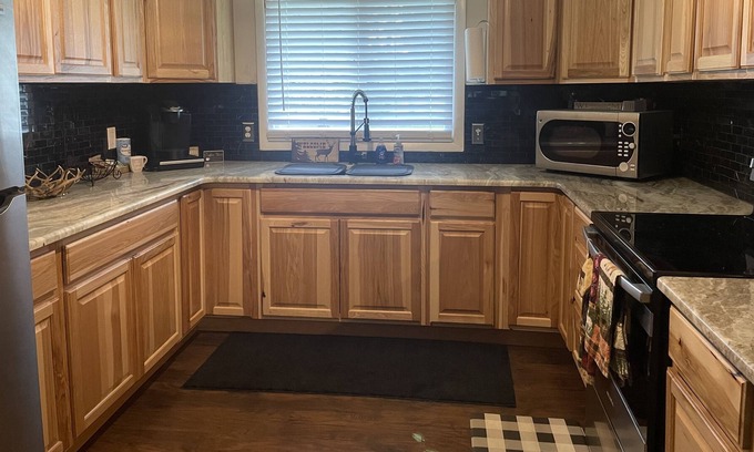 St. Helen House | Enjoy a 4-Seasons cozy house near ORV trails