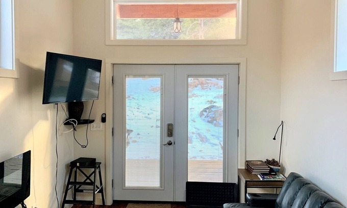 Idaho Springs Cabin | Enjoy a Rocky Mountain Getaway in a Fully-Furnished Cabin