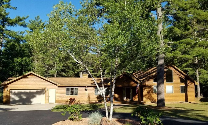 Fife Lake House | Enjoy a Stay at a Five Star Home Surrounded by Majestic White Pines
