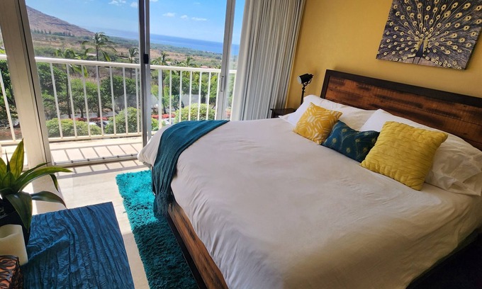 Makaha Apartment | Enjoy all the premium upgrades in this newly renovated unit