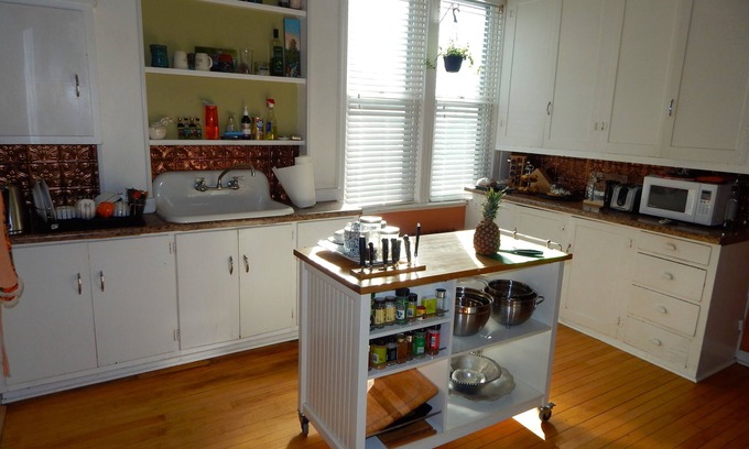Marquette Apartment | Enjoy Downtown Marquette Living!
