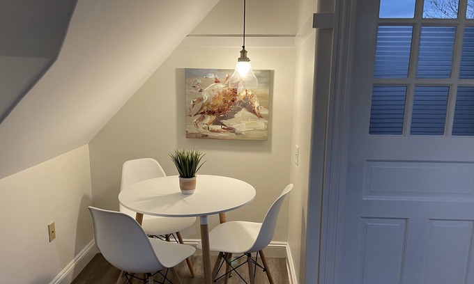 Manasquan Apartment | Enjoy Manasquan - Cute studio in town and near beach.