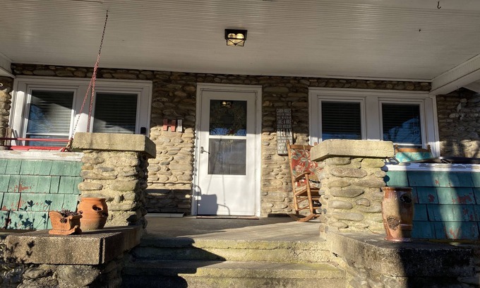 Black Mountain House | Enjoy Slow Pace Cottage