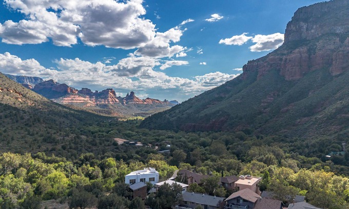 Sedona House | Enjoy The Whisper of The Canyon, Views, Deck, Hot Tub!