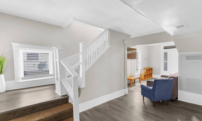 Birmingham Hotel | Ensley Highlands Hideaway