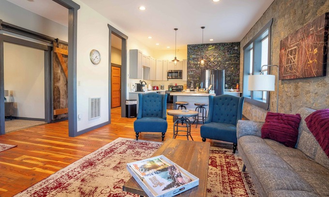 Enterprise Apartment | Enterprise's Coziest 1BD 1BA, Centrally Located