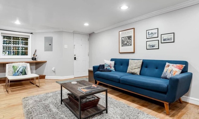 Eckington Apartment | Entire 1-BR Apt in NoMa/Eckington