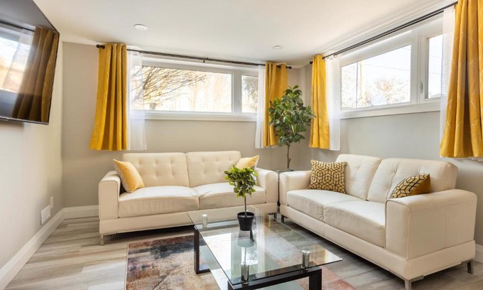 Fairfield Apartment | ENTIRE 2 BEDROOM APARTMENT DOWNTOWN - u1