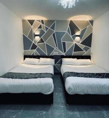 Burnley Apartment | Entire 5 Star Luxury Whalley House Wifi TV Luxury