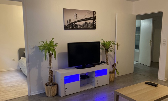 Athis-Mons Apartment | entire apartment in quiet residence