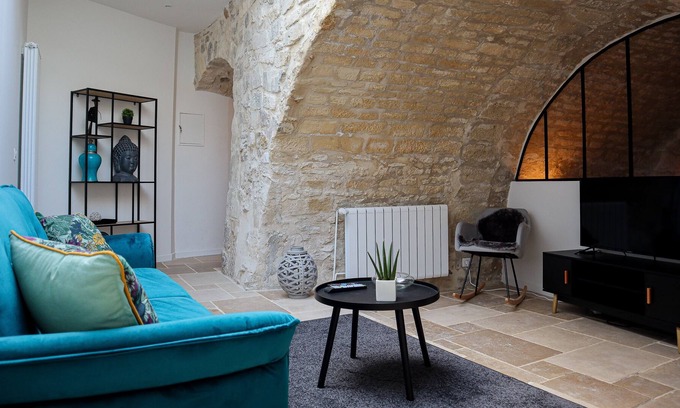 Senlis House | Entire apartment Senlis at the water's edge