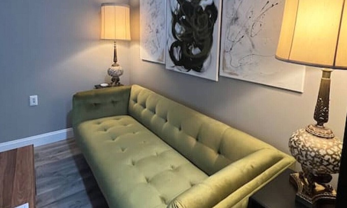 Paducah Apartment | Entire Apartment with King Bed
