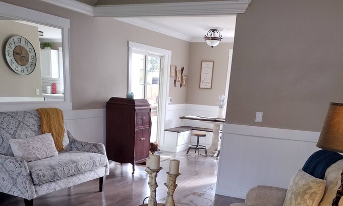 Post Falls House | Entire House- Pets Welcome- Private Hot Tub