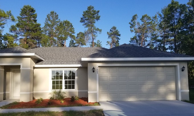 Ocala House | ENTIRE HOUSE PRIVILEGED AREA IN OCALA, FL
