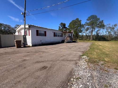 Kissimmee House | Entire Mobile Home on Nature Land, 10 mins from airport, 20 mins from Disney