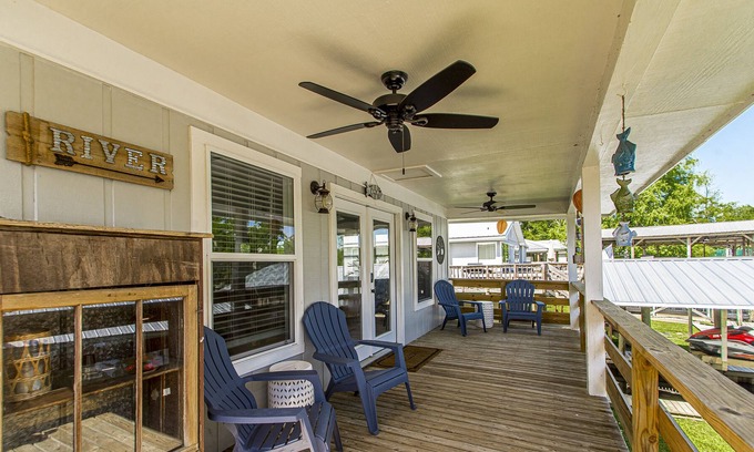 Springfield Cottage | Entire Tickfaw River Escape