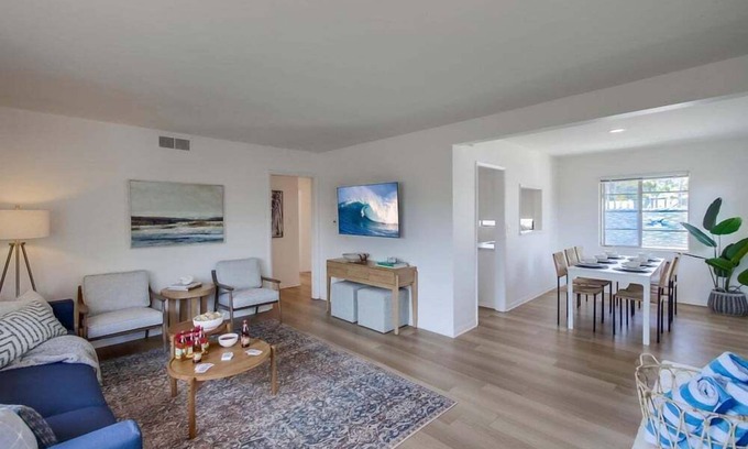 Beach Barber Tract Condo | Entire Top Level * Garage * Dog OK
