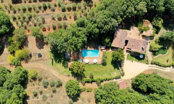 Simignano Villa | Entire TuscanFarm 20P 3House Pool HotTub A/C Siena