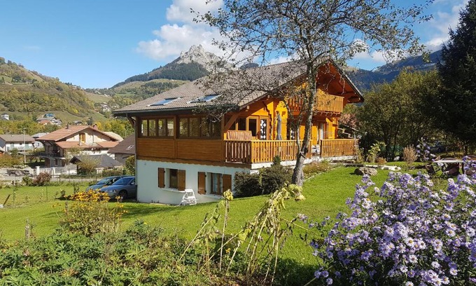 Bernex Apartment | Entre Lac Et Montagnes