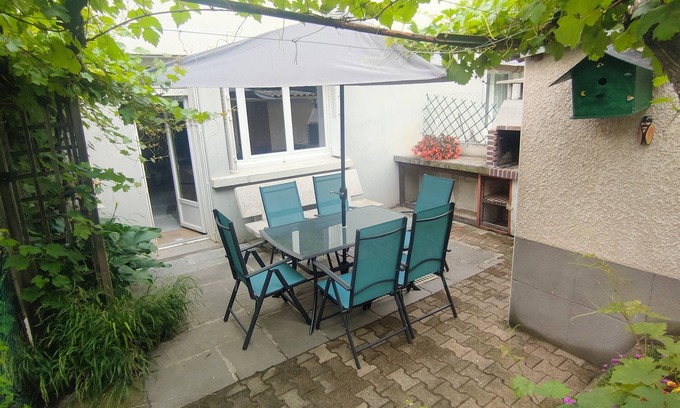 Romagnat House | Entre Ville et Vignes - Maison Cosy - 5 min Zenith D'auvergne - 20 min Volcans