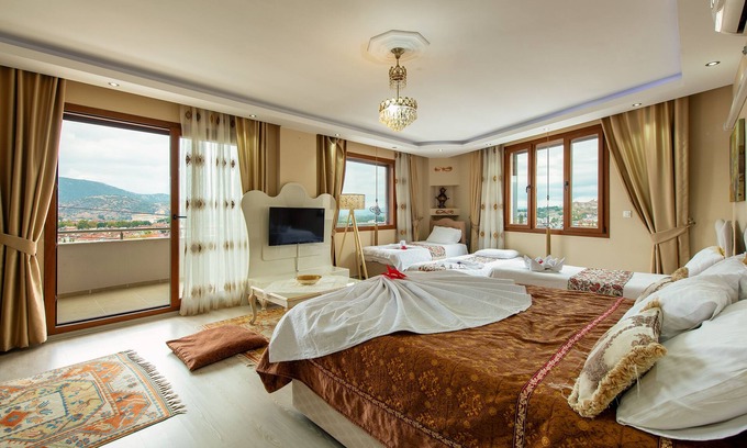 Selcuk Hotel | Ephesus Palace