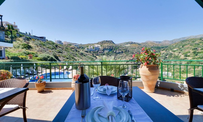 Agia Pelagia Hotel | Erivolos Hotel Apartments