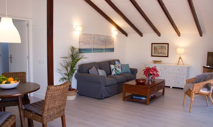 Santa Brigida Apartment | La Petite Maison