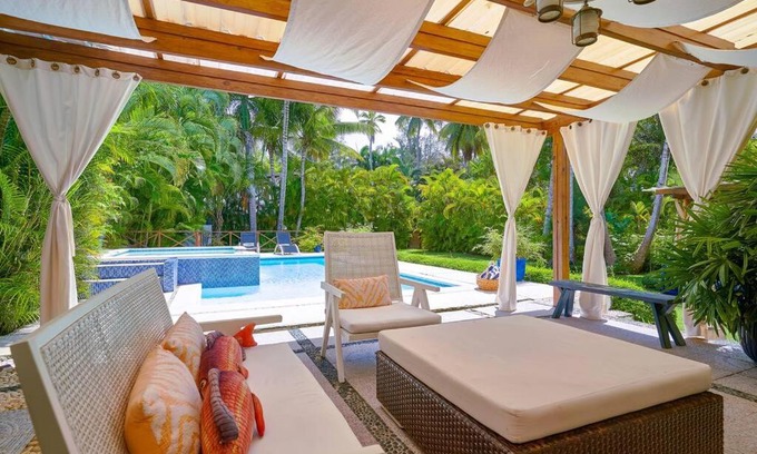 Portillo Villa | Escape Beach Villa in El Portillo