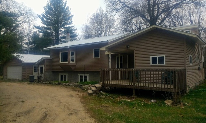 Gaylord House | Escape North