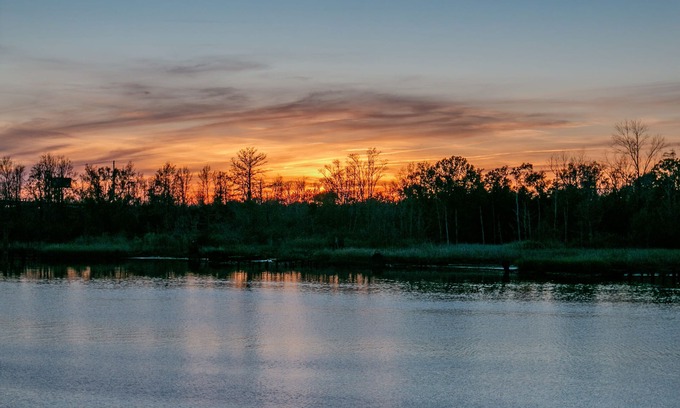 Wilmington Condo | Escape on the Cape - Riverfront Sunset Views in Downtown Wilmington