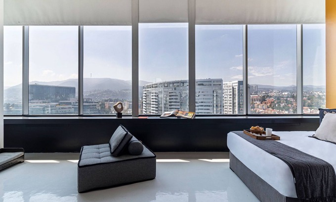 Santa Fe Apartment | Escape Panoramic Suite by Kukun