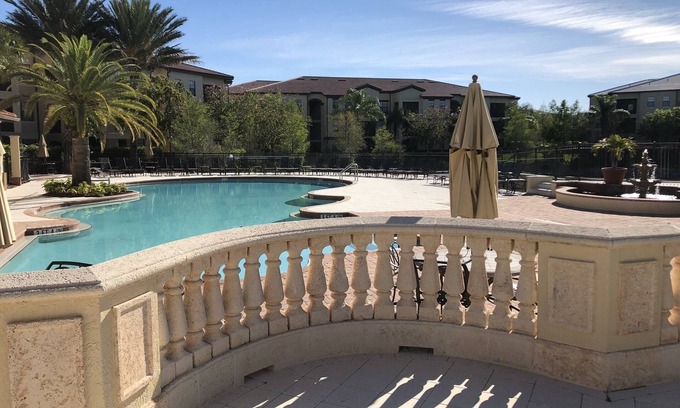 Naples Condo | Escape the Cold!