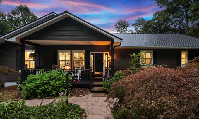 Sky Valley House | Escape the summer heat up in the mountains.n